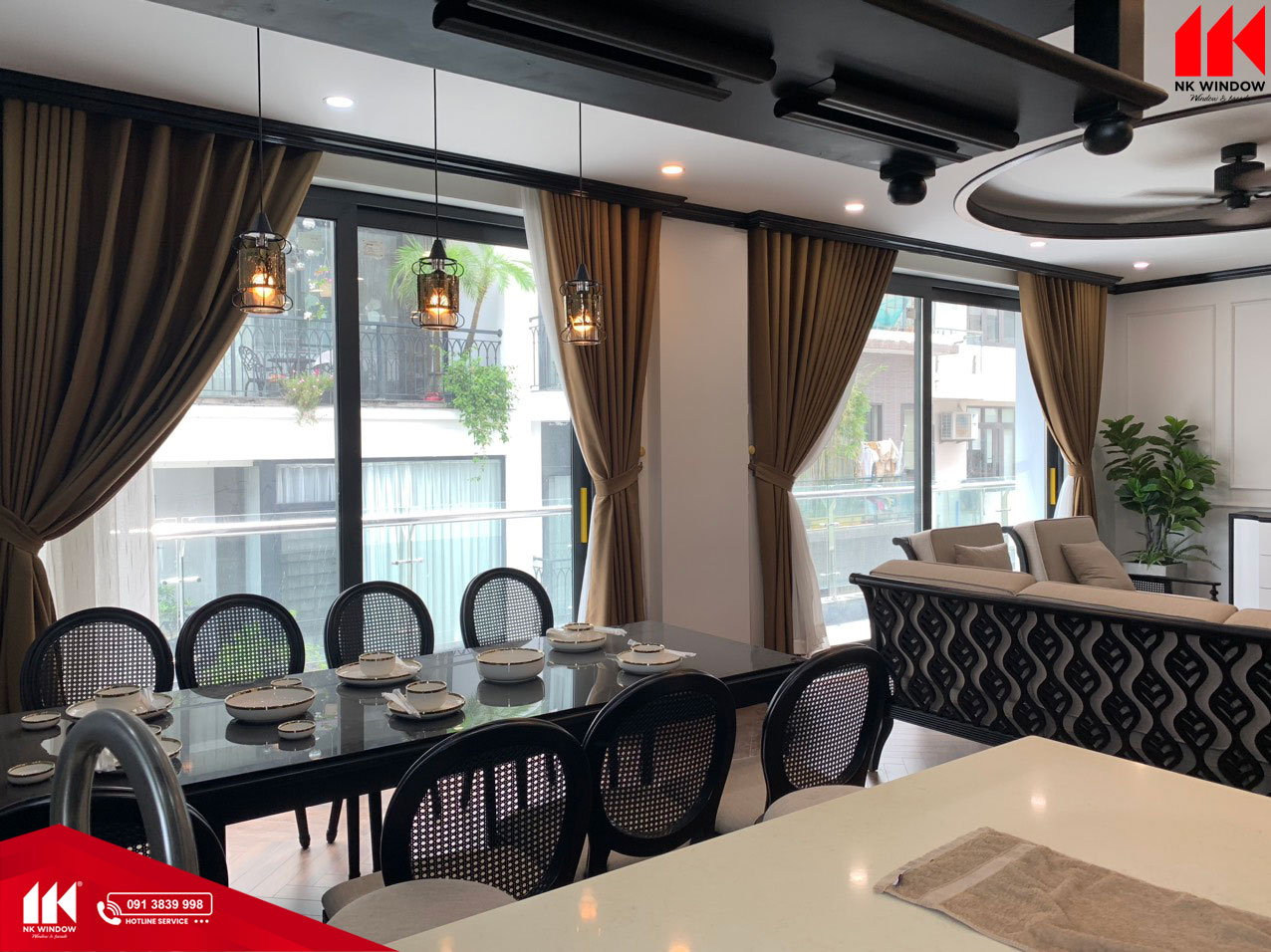 Căn phòng trở lên sang trọng hơn khi dùng cửa nhôm kính SJC Chueco